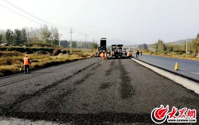 日照交通发展集团建设公司钢渣基层试验段顺利实施，以创新驱动工程管理升级